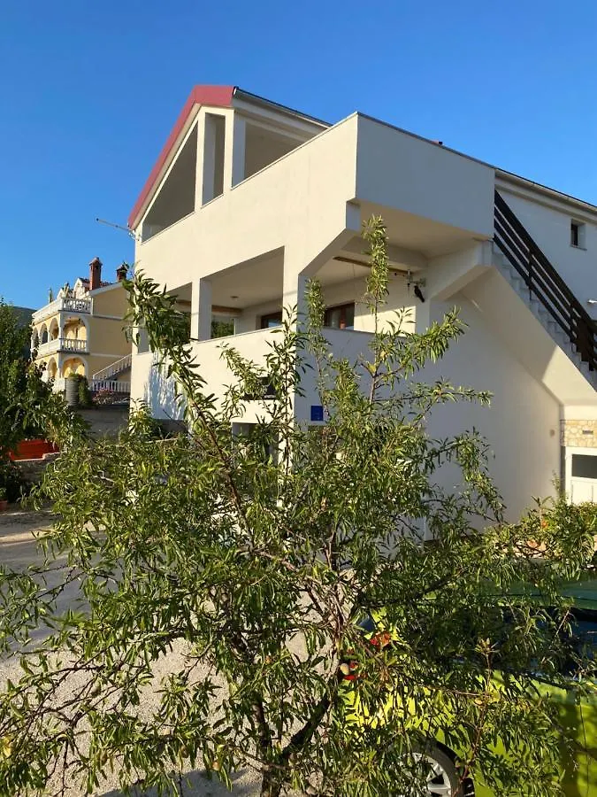 Stars Apartment Gornji Karin Croatia