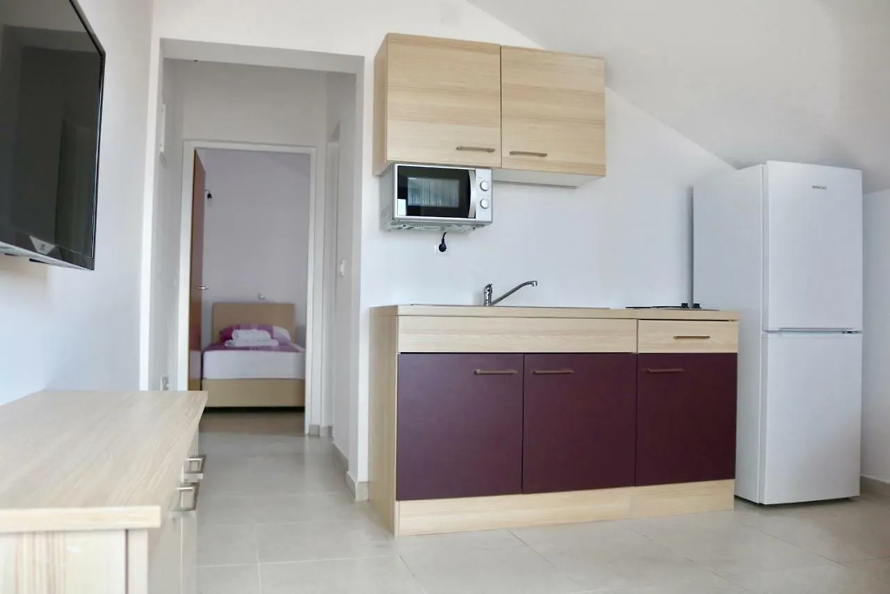 Stars Apartment Gornji Karin