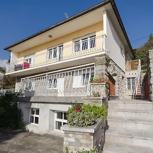 Bozic , Opatija Chorwacja